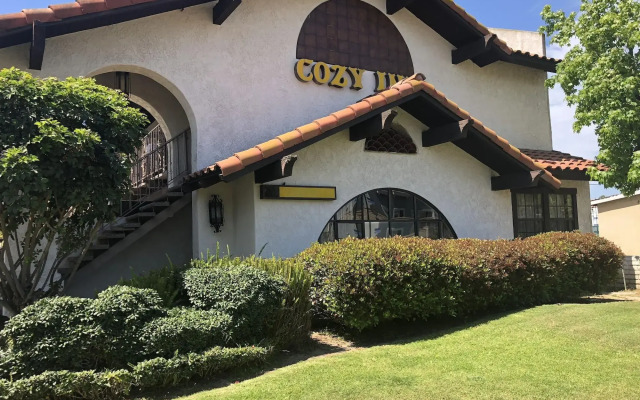 Cozy Inn