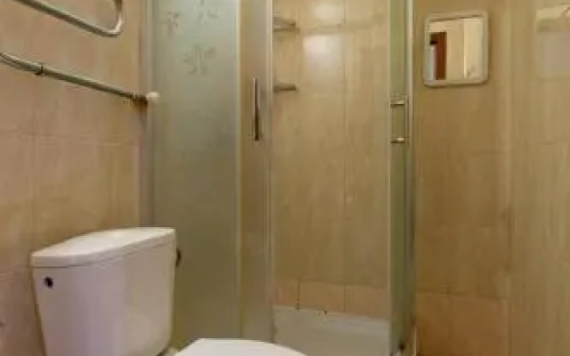 Apartment Nadezhda at Kabanbay Batyra 122