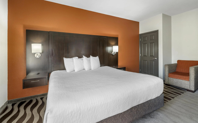 Best Western Plus Lee's Summit Hotel & Suites
