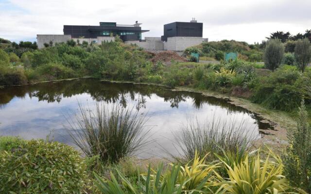 157 Field Way Luxury Lodge