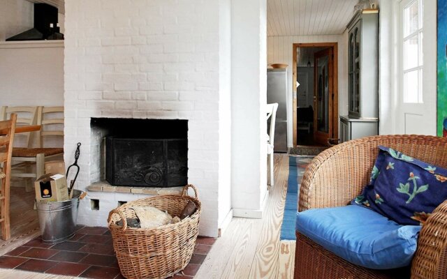 6 Person Holiday Home in Ulfborg
