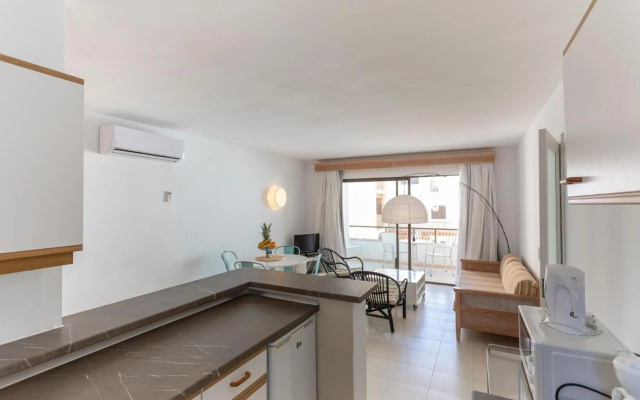 Lemar Hotel & Apartments