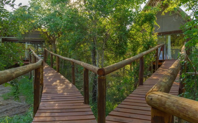 Panzi Lodge