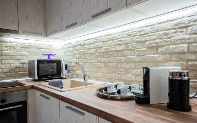 #halu! Modern Center Apartment