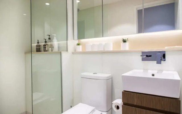 Eclectic 1 Bedroom South Yarra Hideaway