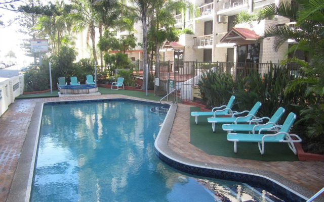 Trickett Gardens Holiday Inn