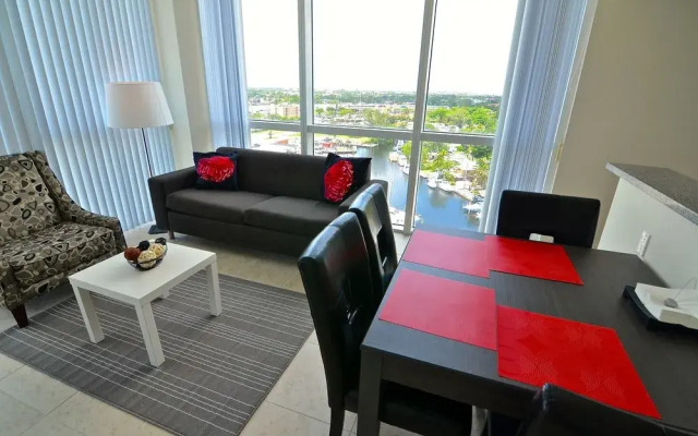 Oaks Marina & Tower Lux Condos