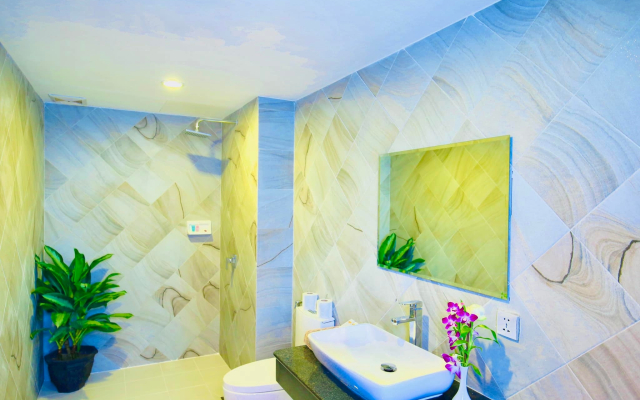 Holy Angkor Deluxe Hotel