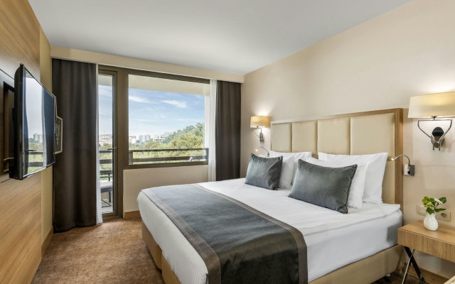 Kaya Izmir Thermal And Convention