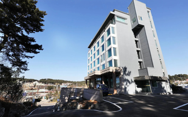 Incheon Airport Cherbourg Hotel