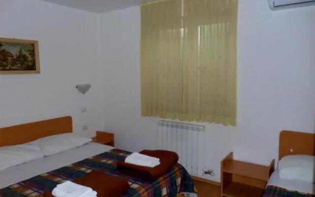 Guest House Garni Mimosa