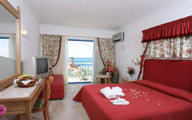 Mitsis Rinela Beach Hotel