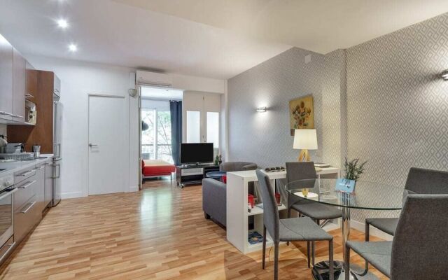 Lovely 1Bed Apt W Balcony In Eixample