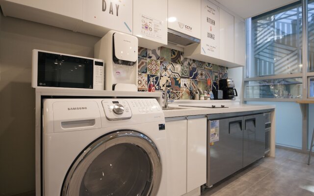 OYO Hostel Myeongdong 1
