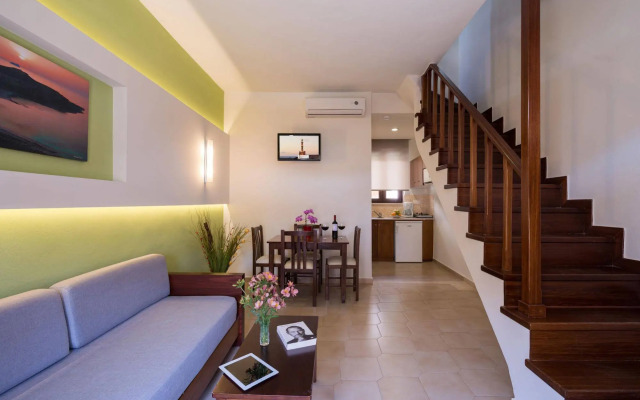 Oscar Suites & Village