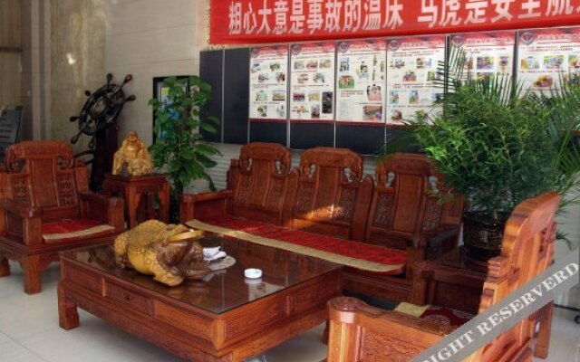 Runyang Hotel (Qinhuangdao Railway Station Branch)