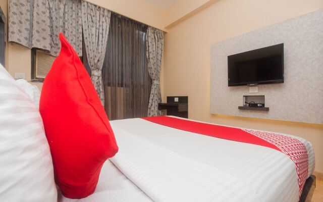 OYO 18449 Vinamra Residency