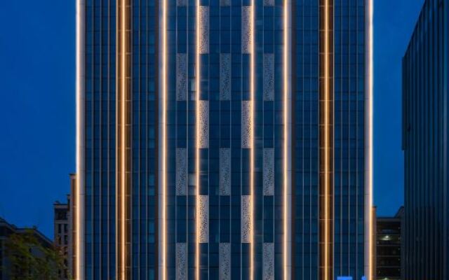 JI Hotel (Qingdao Qiche Beizhan Xianjiazhai Subway Station)