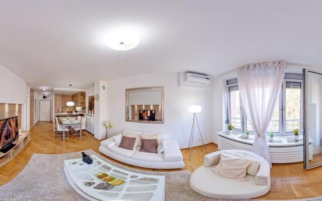 Harmony Apartment