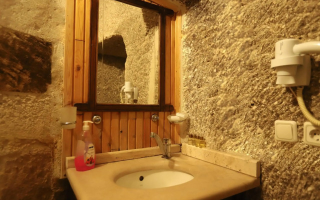 Antique Terrace Suites