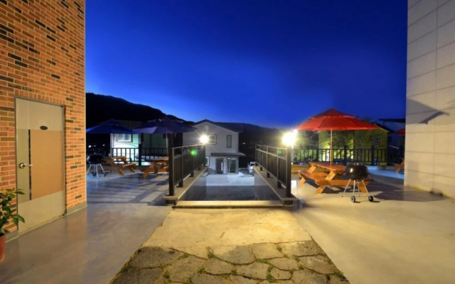 Yongin Ever Home Pension