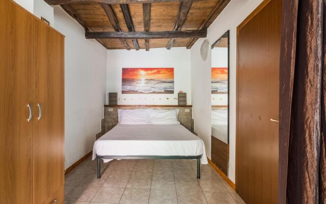 Centotrecento 5 - Casa Alla Pinacoteca Nazionale