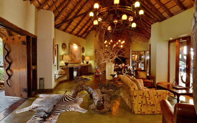 Motswiri Private Safari Lodge