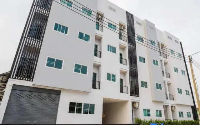 Kandanai Place