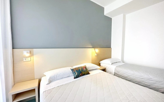 Aura Living Hotel