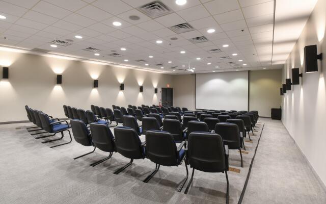 Holiday Inn Fredericksburg Conference Ctr by IHG