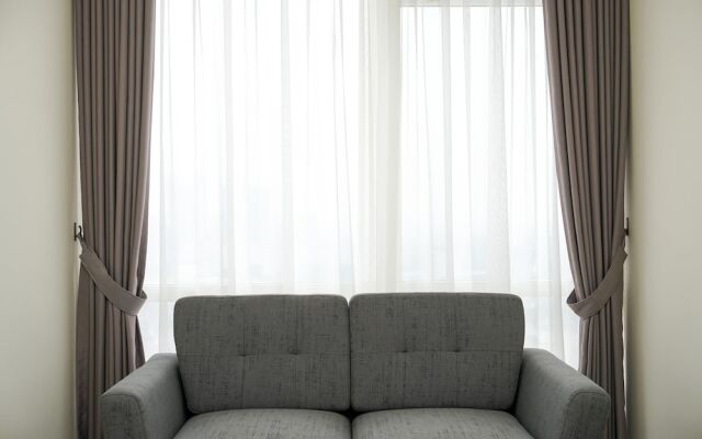 Comfort and Clean Studio Menteng Park Apartment