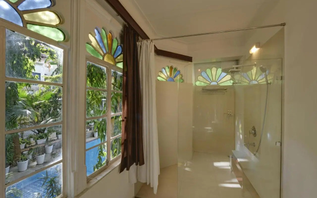 Hotel Raj Palace By Howard