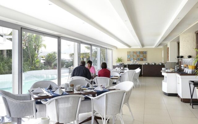 Peninsula All-Suite Hotel by Dream Resorts