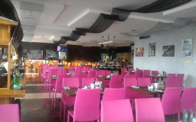 Horu Hotel Mangga Dua Square