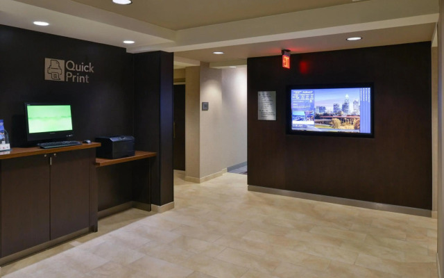 Courtyard by Marriott Charlotte/Matthews