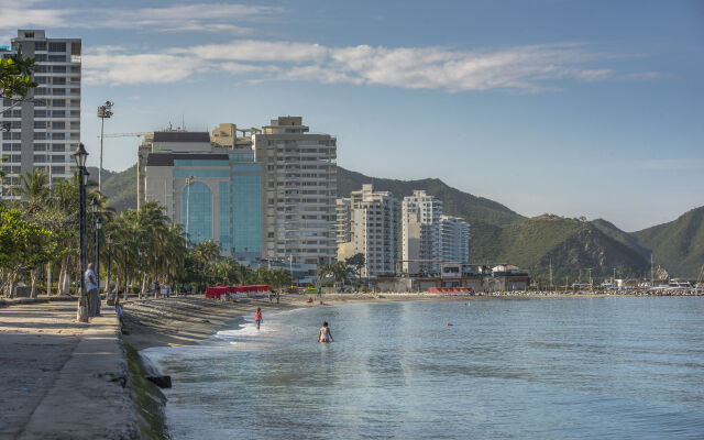 Hotel Portobahia