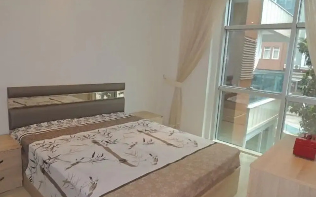 Kleopatra Apartment