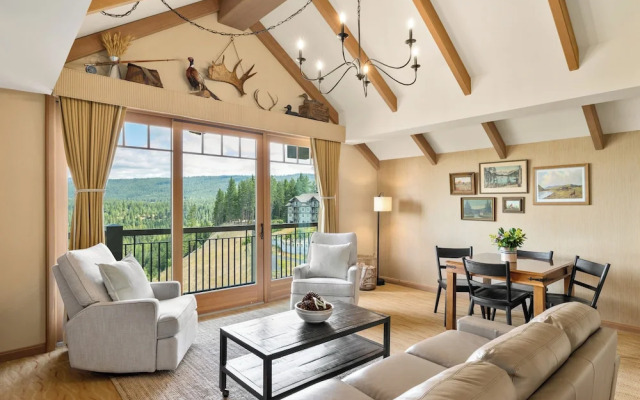 Suncadia Penthouse w/ Mountain & River Views!