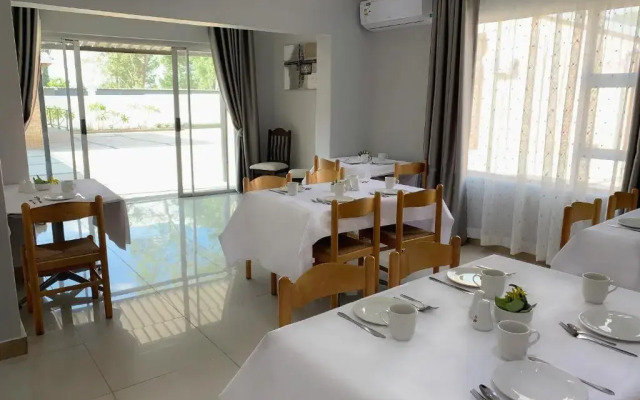 Airport lodge Newcastle