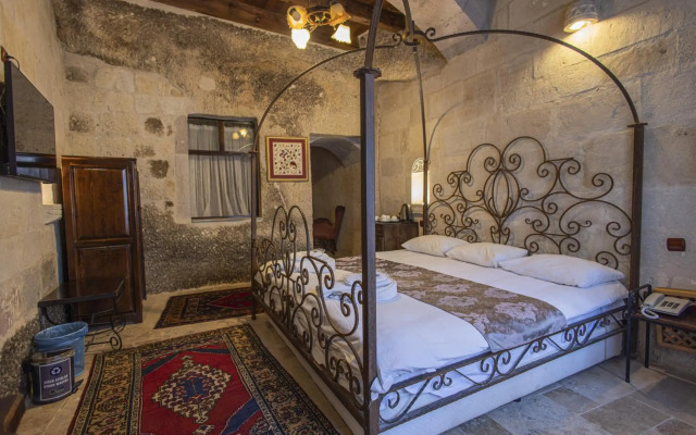 Century Cave Hotel