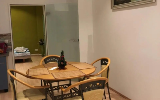 Munich Apartment Harras (Souterrain)