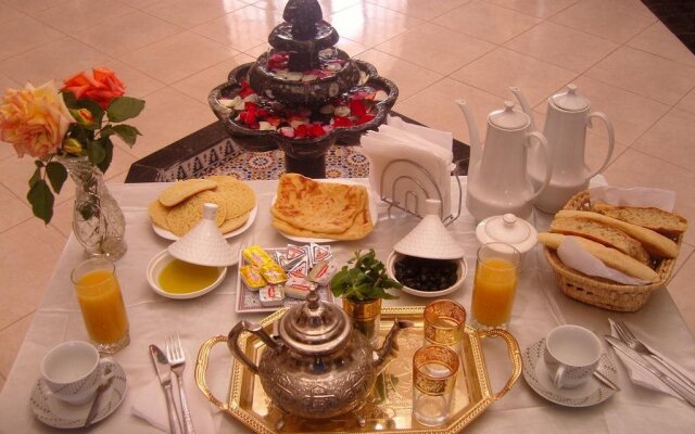 Riad Firdaous Achark