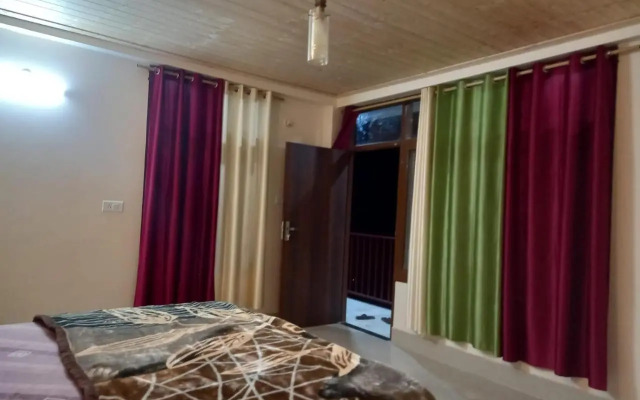 Himalayan Chalet Homestay - A Wandertrails Stay