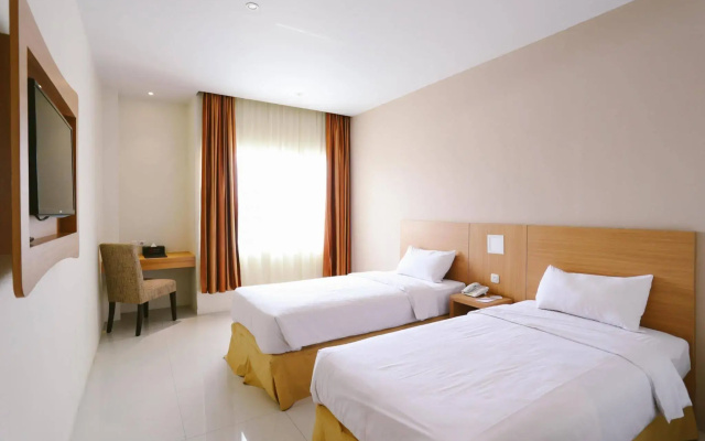 Grand Celino Hotel