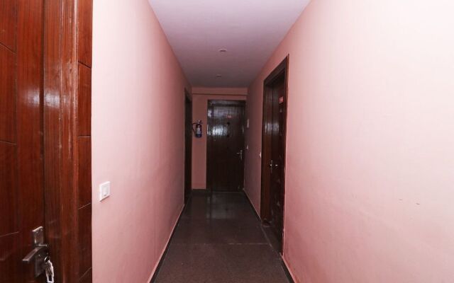 OYO 29362 Angel Pink Hotel