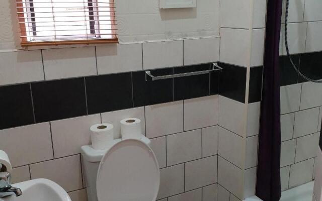 Foxhall Village Guest House