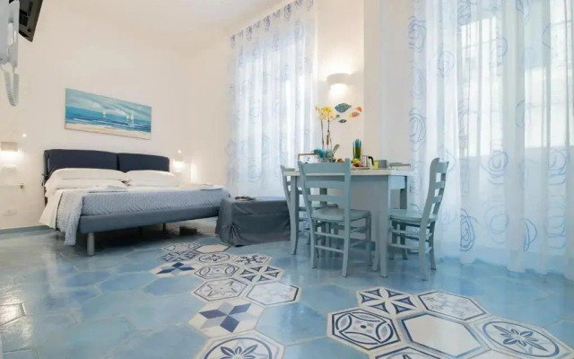 Una Finestra sul Mare