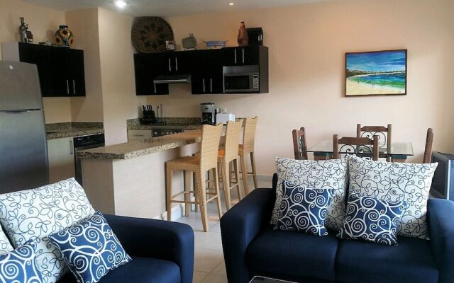 Puerto Aventuras Retreat by SunandSea