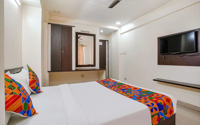 Fabexpress Orchid Rooms