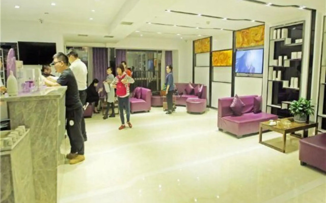 Lifeng Hotel (Guiyang Huaguoyuan Fortune plaza)